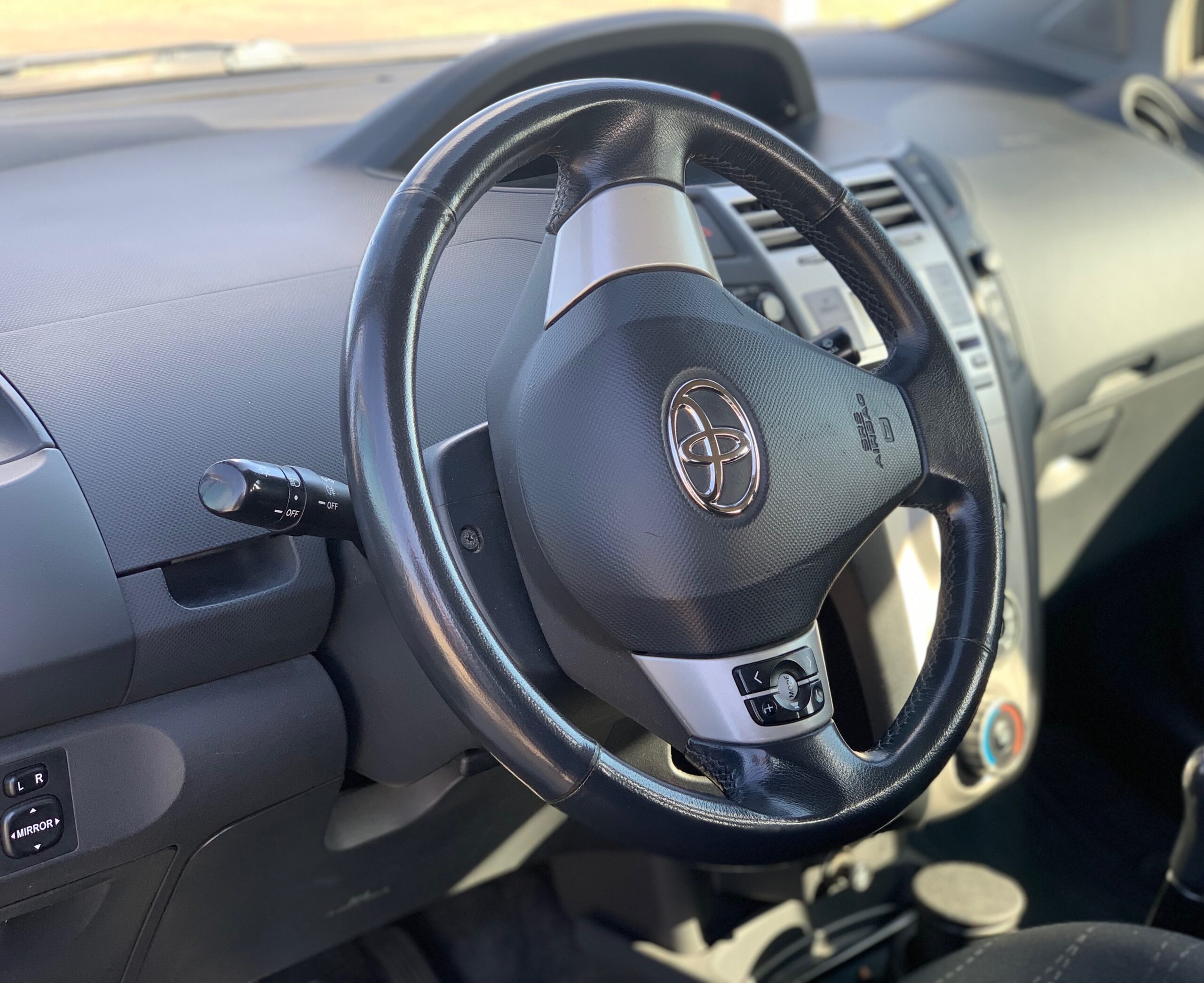 TOYOTA YARIS 1.4 D4D 90CV SOL 2006